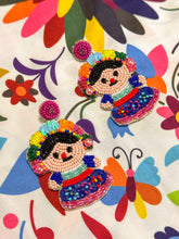 Load image into Gallery viewer, Muñeca